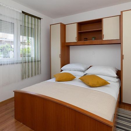 Apartments Mikanovic Crikvenica Luaran gambar
