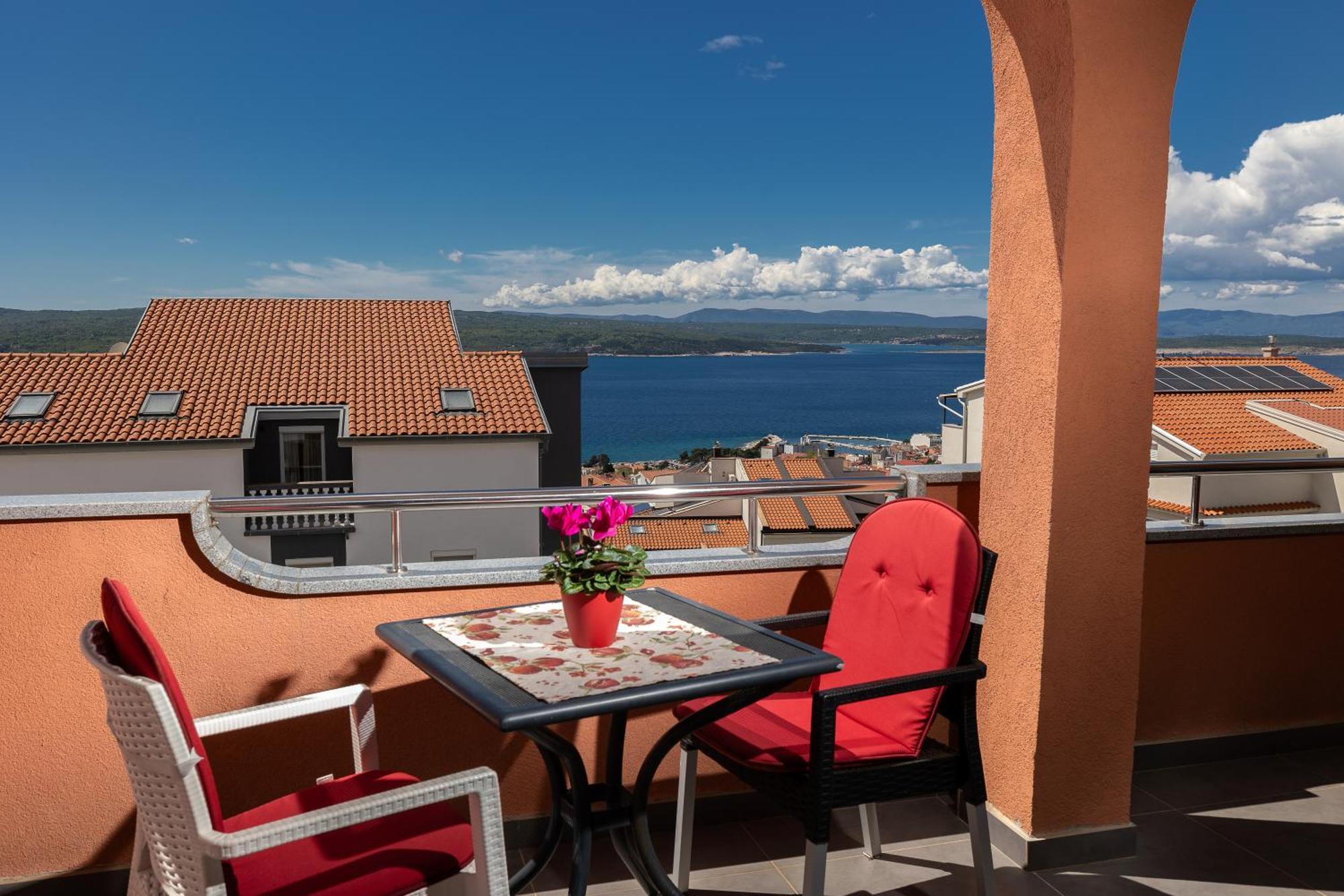 Apartments Mikanovic Crikvenica Luaran gambar