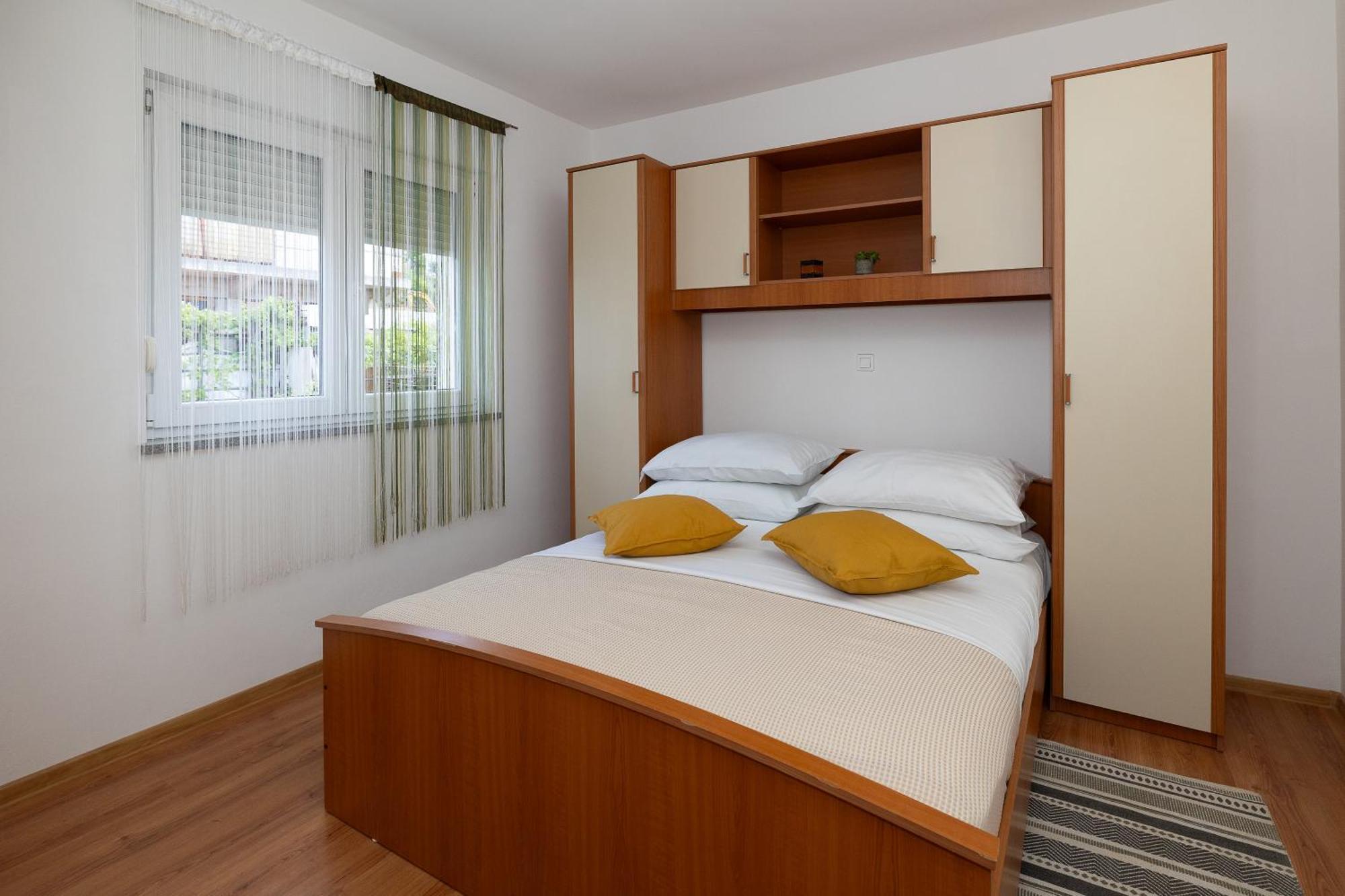 Apartments Mikanovic Crikvenica Luaran gambar